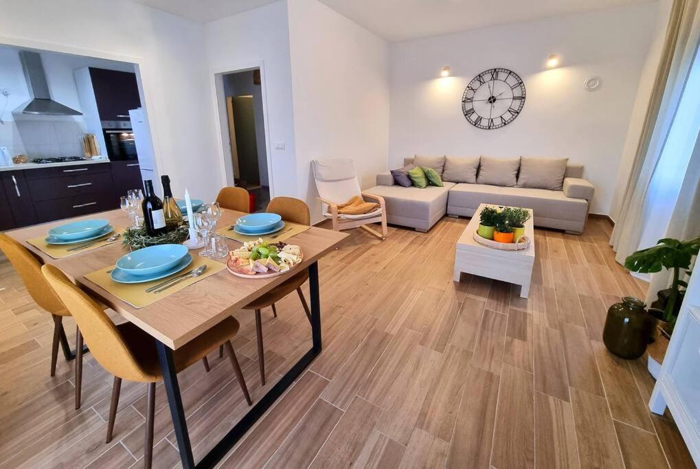 Ferienwohnung Chi Chi Pula Exterior foto