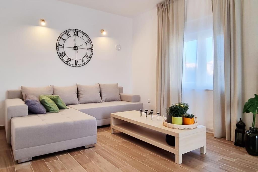 Ferienwohnung Chi Chi Pula Exterior foto